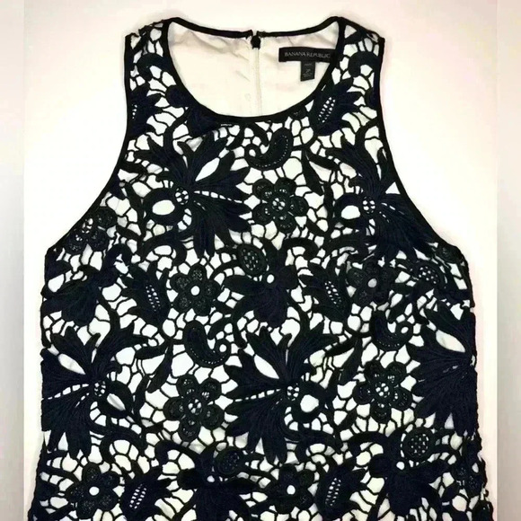 Banana Republic Womens Dress Midi Classic Style Crocheted Shift W Pockets size 2 - Picture 7 of 7